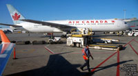 Air Canada - Boeing 767-375(ER) - C-GEOU - FIN 638 (Ex-Canadian Airlines International - Transf�r� chez Air Canada Rouge)